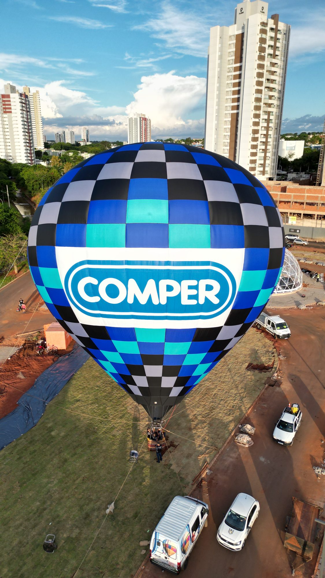 Balão personalizado da marca Comper em Maringá